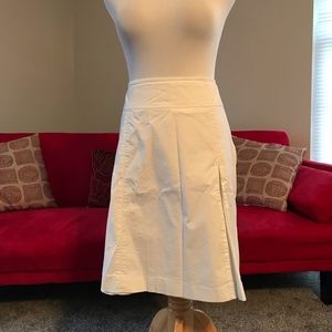 White Knee Length Daisy Fuentes Skirt